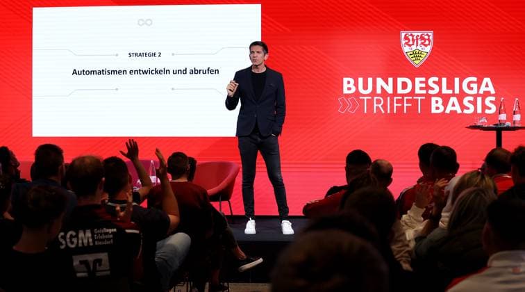 BAU 24 04 2025 Stuttgart Football Talk Format Bundesliga meets Basis , Referee Deniz Aytekin