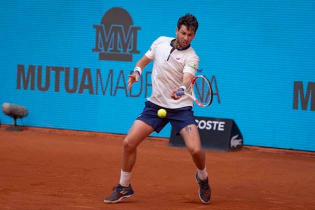 Mutua Madrid Open 2025 Cameron Norrie of Great Britain plays a forehand against Martin Landaluce of Spain during the first round match of the Mutua Madrid Open 2025 tournament celebrated at La Caja Magica on April 24, 2025 in Madrid, Spain. Madrid La Caja Magica Madrid Spain Copyright: xAlbertoxGardinx AGardin_20250424_Mutua_Madrid_Open_0166