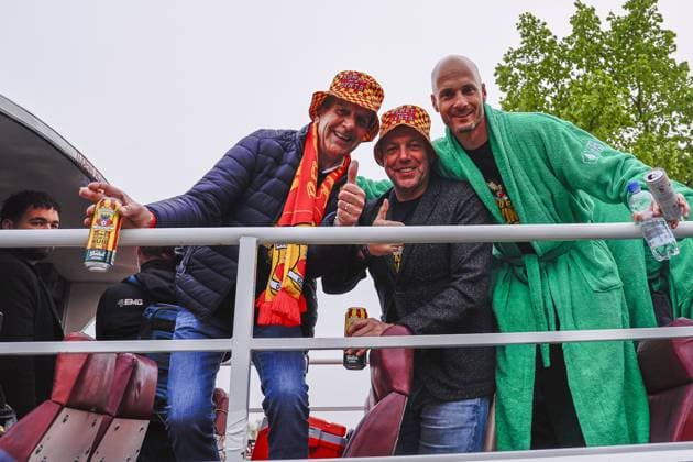 DEVENTER, IJsselkade, 23-04-2025 , season 2024 2025 , Dutch TOTO KNVB Beker. Players and staff of Go Ahead Eagles are honored for winning the TOTO KNVB Cup, GA Eagles general director Jan Willem van Dop GA Eagles technical manager Paul Bosvelt GA Eagles trainer coach Paul Simonis Tribute Go Ahead Eagles after winning KNVB Cup  x28903039x Copyright:
