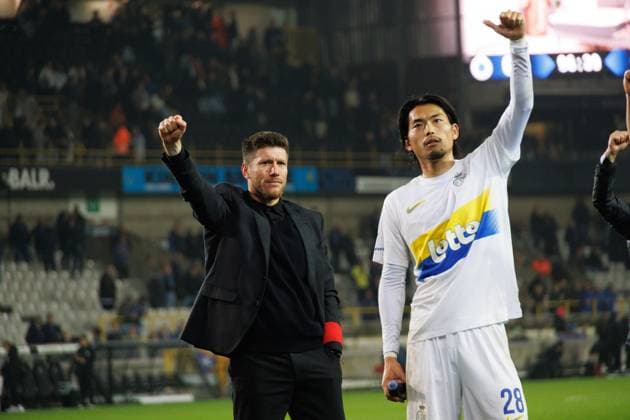 Union s head coach Sebastien Pocognoli and Union s Koki Machida celebrate after winning a soccer match between Club Brugge and Royale Union Saint-Gilloise, Thursday 24 April 2025 in Brugge, on day 5 (out of 10) of the Champions Play-offs of the 2024-2025 Jupiler Pro League first division of the Belgian championship. KURTxDESPLENTER  x121773924x