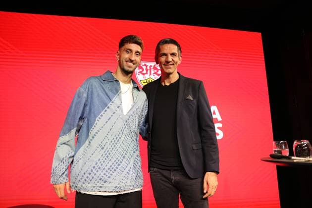 24 04 25 Talk Format Bundesliga meets Basis Germany, Stuttgart, 24 04 2025, Football, Bundesliga, VfB Stuttgart, Talk Format Bundesliga meets Basis v l Atakan Karazor VfB Stuttgart , Deniz Ayketin Referee