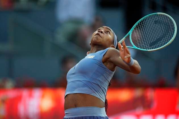 April 24, 2025, Madrid, Madrid, Spain: Coco Gauff of USA in action against Dayana Yastremska of Ukraine during the Mutua Madrid Open 2025, ATP, Tennis Herren Masters 1000 and WTA, Tennis Damen 1000 tennis tournament, celebrated at Caja Magica on April 24, 2025 in Madrid, Spain. Madrid Spain - ZUMAa181 20250424_zaa_a181_368 Copyright: xOscarxJ.xBarrosox