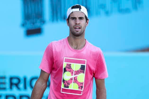 April 24, 2025, Madrid, Madrid, Spain: Karen Khachanov of Rusia practices during the Mutua Madrid Open 2025, ATP, Tennis Herren Masters 1000 and WTA, Tennis Damen 1000 tennis tournament, celebrated at Caja Magica on April 24, 2025 in Madrid, Spain. Madrid Spain - ZUMAa181 20250424_zaa_a181_467 Copyright: xIrinaxR.xHipolitox