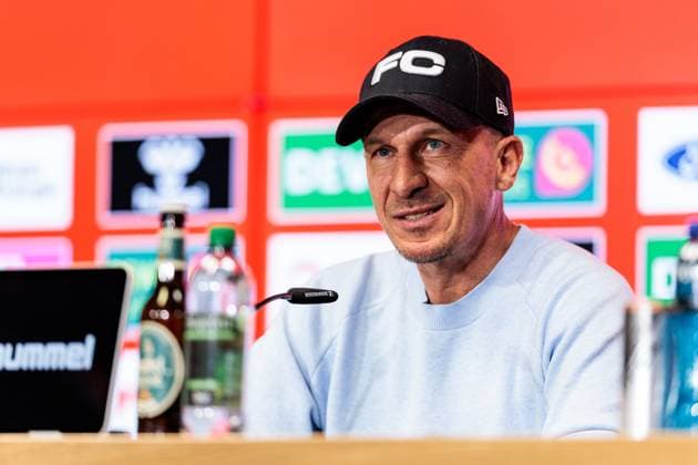 1 FC Köln Press Conference 25 04 2025 Gerhard Struber Coach 1 FC Köln Press Conference 1 FC Köln Köln, RheinEnergiestadion, 25 04 2025 Copyright: xBEAUTIFULxSPORTS Wunderlx