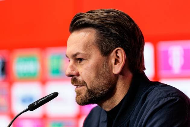 1 FC Köln Press Conference 25 04 2025 Thomas Kessler 1 FC Köln Head of the Licensed Player Department Press Conference 1 FC Köln Köln, RheinEnergiestadion, 25 04 2025 Copyright: xBEAUTIFULxSPORTS Wunderlx