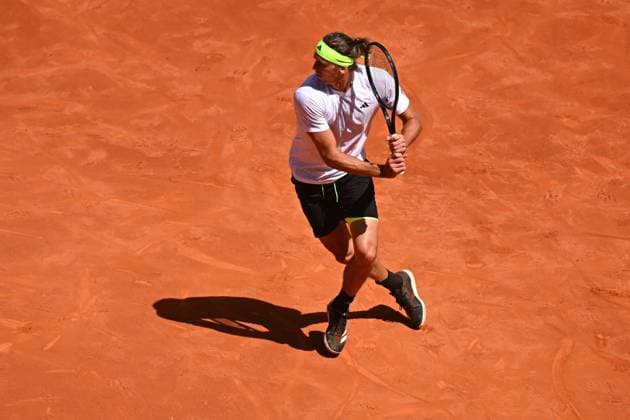 Mutua Madrid Open Men - Spain Alexander Zverev (GER) during his first round match at the Mutua Madrid Open in Madrid, Spain, on April, 25, 2025. Photo by Corinne Dubreuil ABACAPRESS.COM Madrid Spain  Copyright: xDubreuilxCorinne ABACAx