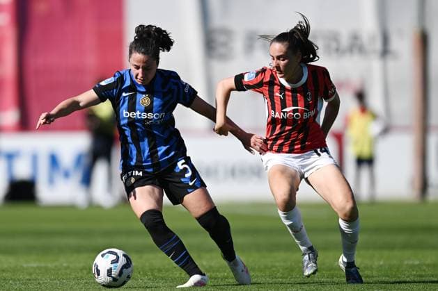 Db Milano 25 04 2025 - campionato di serie A femminile Milan-Inter foto Daniele Buffa Image nella foto: Ivana Andres Sanz-Silvia Rubio Avila 