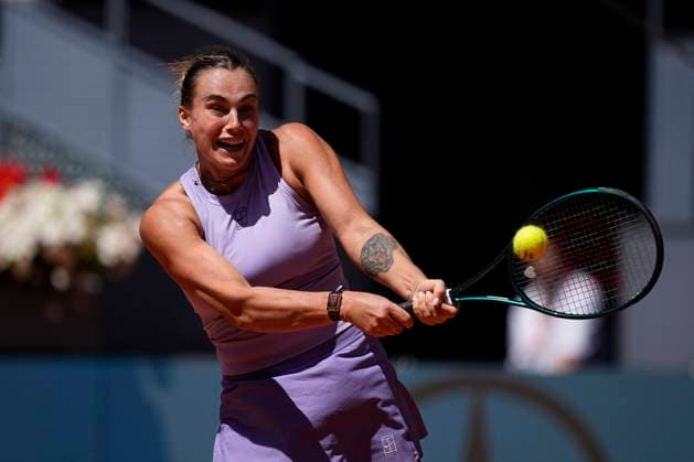 April 25, 2025, Madrid, Madrid, Spain: Aryna Sabalenka of Belarus in action against Anna Blinkova of Russia during the Mutua Madrid Open 2025, ATP, Tennis Herren Masters 1000 and WTA, Tennis Damen 1000 tennis tournament, celebrated at Caja Magica on April 25, 2025 in Madrid, Spain. Madrid Spain - ZUMAa181 20250425_zaa_a181_135 Copyright: xOscarxJ.xBarrosox