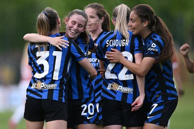 Db Milano 25 04 2025 - campionato di serie A femminile Milan-Inter foto Daniele Buffa Image nella foto: esultanza gol Tessa Wullaert 