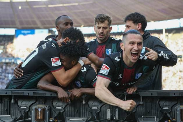 25 04 2025, xtgx, Soccer 2 Bundesliga, Hertha BSC Berlin 1 FC Magdeburg emspor, v l jubilation after the 0 1 by Lubambo Musonda Magdeburg, 19 DFL DFB REGULATIONS PROHIBIT ANY USE OF PHOTOGRAPHS as IMAGE SEQUENCES and or QUASI VIDEO Berlin