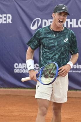 TENNIS - Eventi nazionali - ATP, Tennis Herren Roma Open - Semifinals Vilius Gaubas (LTU) celebrates a point during the semi-final match of ATP Roma Garden Open against Lukas Neumayer (AUT) at Tennis Club Garden on April 25, 2025 in Rome, Italy Rome Italy  Copyright: xIPAxSport ABACAx