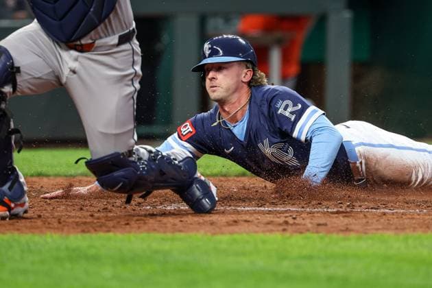 MLB, Baseball Herren, USA 2025: Astros Vs Royals APR 25 April 25, 2025: Kansas City Royals left fielder Drew Waters (8) slides into home plate safe scoring on a sacrifice fly from Kansas City Royals center fielder Kyle Isbel (28) during the fifth inning against the Houston Astros at Kauffman Stadium in Kansas City, MO. David Smith CSM (Credit Image: Â David Smith Cal Media) Kansas City Mo United States of America EDITORIAL USE ONLY Copyright: xx ZUMA-20250425_zma_c04_022.jpg DavidxSmithx csmphotothree378181