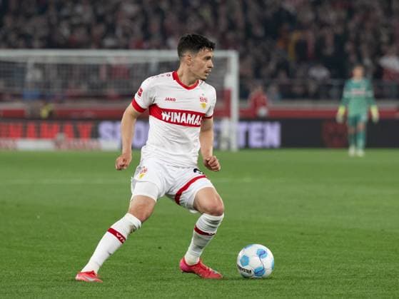 Fabian Rieder VfB Stuttgart, 32 GER, VfB Stuttgart vs 1 FC Heidenheim, Football, Men, 1 Bundesliga, Matchday 31, Season 2024 2025, 25 04 2025, DFL DFB REGULATIONS PROHIBIT ANY USE OF PHOTOGRAPHS AS IMAGE SEQUENCES AND OR QUASI VIDEO, GER, VfB Stuttgart vs 1 FC Heidenheim, Football, Men, 1 Bundesliga, Matchday 31, Season 2024 2025, 25 04 2025 Stuttgart Copyright: xEibner-Pressefoto WolfgangxFrankx EP_WFK