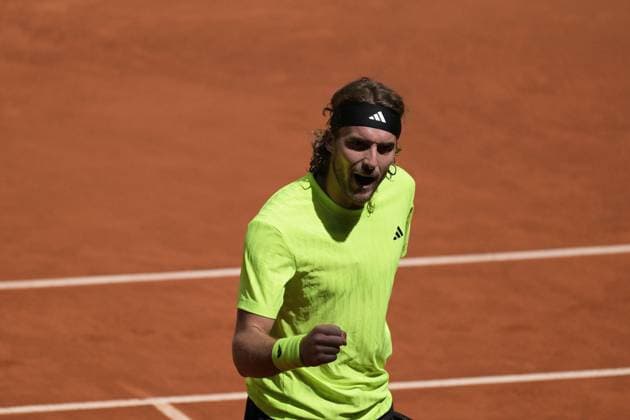 April 26, 2025, Madrid, Madrid, Spain: STo°FANOS TSITSIPoÂS of Greece during his match against JAN-LENNARD STRUFF of Germany on Day Six of the Mutua Madrid Open at La Caja Magica. TsitsipoÂ¡s won 3-6, 6-4, 6-3. Madrid Spain - ZUMAd308 20250426_zsp_d308_044 Copyright: xJuanxCarlosxLucasx