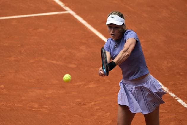 April 26, 2025, Madrid, Madrid, Spain: ANNA KALoÂNSKOYA of Russia during her match against MADISON KEYS of USA on Day Six of the Mutua Madrid Open at La Caja Magica. Keys Wins 7-5, 7-6. Madrid Spain - ZUMAd308 20250426_zsp_d308_026 Copyright: xJuanxCarlosxLucasx