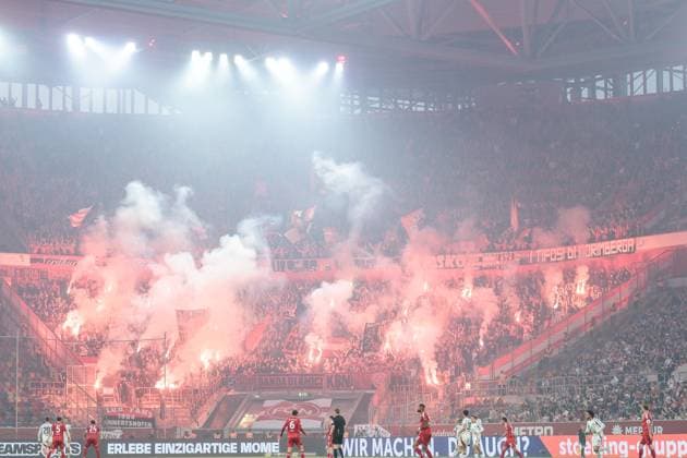 2 Fussball Bundesliga Fortuna Düsseldorf 1895 1 FC Nürnberg 26 04 2025 Again and again it burns in the guest curve of the fans of 1 FC Nürnberg 2 Fussball Bundesliga, Fortuna Düsseldorf 1895 1 FC Nürnberg, Düsseldorf, Merkur Spiel Arena on 26 04 2025 DFL REGULATIONS PROHIBIT ANY USE OF PHOTOGRAPHS AS IMAGE SEQUENCES AND OR QUASI VIDEO Copyright: xBEAUTIFULxSPORTS Wunderlx