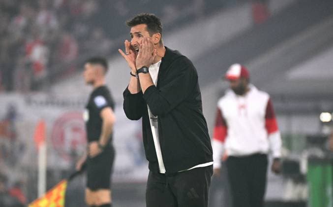 Soccer, 2 Bundesliga, Germany, Men, Season 2024 2025, 31 Matchday, Merkur Spiel Arena Düsseldorf, Fortuna Düsseldorf FC Nuremberg Head Coach Miroslav Klose FCN Action, Single Image