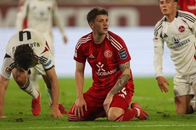 Dawid Kownacki Fortuna Duesseldorf is disappointed during the 2 Bundesliga match between Fortuna Duesseldorf and 1 FC Nuremberg at Merkur Spiel Arena on April 26, 2025 in Duesseldorf, Germany Photo by Oliver Kaelke DeFodi Images Dawid Kownacki Fortuna Duesseldorf looks dejected during the 2 Bundesliga match between Fortuna Duesseldorf and 1 FC Nuremberg at Merkur Spiel Arena on April 26, 2025 in Düsseldorf, Germany Photo by Oliver Kaelke DeFodi Images DFB DFL REGULATIONS PROHIBIT ANY USE OF PHOTOGRAPHS AS IMAGE SEQUENCES AND OR QUASI VIDEO Photo by Oliver Kaelke DeFodi Images