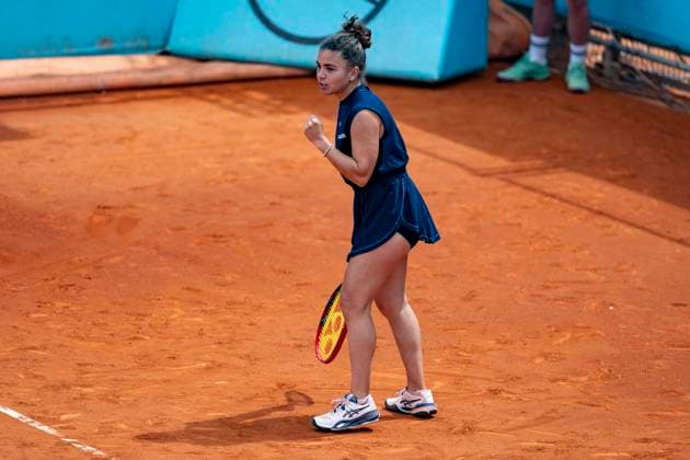 Mutua Madrid Open 2025 Jasmine Paolini of Italy celebrates a point during the women s doubles match with her teammate Sara Errani against Giuliana Olmos of Mexico and Hao-Ching Chan of Chinese Taipei during the Mutua Madrid Open 2025 tournament celebrated at La Caja Magica on April 26, 2025 in Madrid, Spain. Madrid La Caja Magica Madrid Spain Copyright: xAlbertoxGardinx AGardin_20250426_Mutua_Madrid_Open_0669