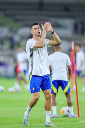 Yokohama F. Marinos vs Al-Nassr - AFC Champions League Elite Quarter Finals JEDDAH, SAUDI ARABIA - April 26: Cristiano Ronaldo of Team Al-Nassr FC warms up prior to the AFC Champions League Elite Quarter Finals match between Yokohama F. Marinos and Al-Nassr FC at Prince Abdullah Al Faisal Stadium on April 26, 2025 in Jeddah, Saudi Arabia. Jeddah Saudi Arabia Copyright: xAbdullahxAhmedx