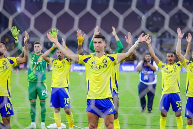 Yokohama F. Marinos vs Al-Nassr - AFC Champions League Elite Quarter Finals JEDDAH, SAUDI ARABIA - April 26: Cristiano Ronaldo of Team Al-Nassr FC at the end of the AFC Champions League Elite Quarter Finals match between Yokohama F. Marinos and Al-Nassr FC at Prince Abdullah Al Faisal Stadium on April 26, 2025 in Jeddah, Saudi Arabia. Jeddah Saudi Arabia Copyright: xAbdullahxAhmedx