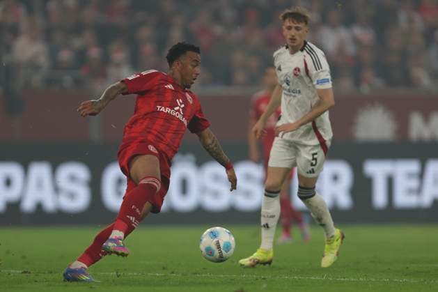 Mayron van Brederode Fortuna Duesseldorf in action, on the ball, individual action during the 2 Bundesliga match between Fortuna Duesseldorf and 1 FC Nuremberg at Merkur Spiel Arena on April 26, 2025 in Duesseldorf, Germany Photo by Oliver Kaelke DeFodi Images Mayron van Brederode Fortuna Duesseldorf controls the ball during the 2 Bundesliga match between Fortuna Düsseldorf and 1 FC Nürnberg at Merkur Spiel Arena on April 26, 2025 in Düsseldorf, Germany Photo by Oliver Kaelke DeFodi Images DFB DFL REGULATIONS PROHIBIT ANY USE OF PHOTOGRAPHS AS IMAGE SEQUENCES AND OR QUASI VIDEO Photo by Oliver Kaelke DeFodi Images