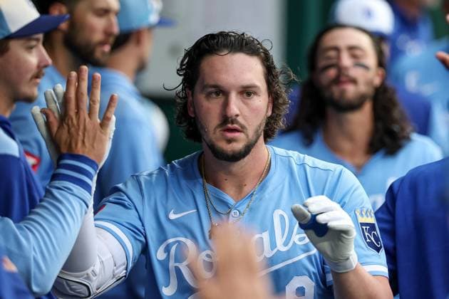 MLB, Baseball Herren, USA 2025: Astros Vs Royals APR 26 April 26, 2025: Kansas City Royals designated hitter Vinnie Pasquantino (9) celebrates his home run with teammates during the fifth inning against the Houston Astros at Kauffman Stadium in Kansas City, MO. David Smith CSM (Credit Image: Â David Smith Cal Media) Kansas City Mo United States of America EDITORIAL USE ONLY Copyright: xx ZUMA-20250426_zma_c04_177.jpg DavidxSmithx csmphotothree378705