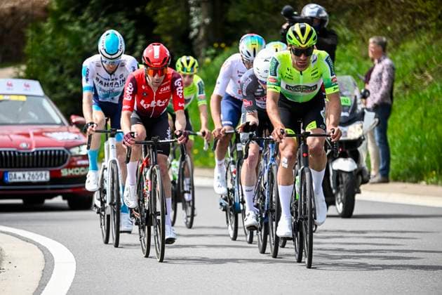 Liege Bastogne Liege 2025 Cycling Race LIEGE, BELGIUM - APRIL 27 : Sepulveda Eduardo (ARG) of Lotto, Rider of Wagner Bazin WB leading the escape pack during the 111th edition of Liege Bastogne Liege an UCI World Tour 1.UWT cycling race for Men Elite of 252 km with start and finish in Liege on April 27, 2025 in Liege, Belgium, 27 04 2025 ( Motordriver Guy De Vuyst - Liege Belgium  Copyright: xPeterxDexVoechtx
