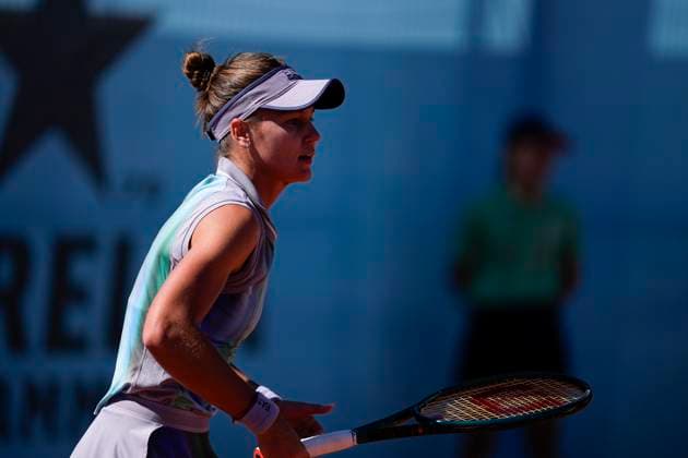 April 27, 2025, Madrid, Madrid, Spain: Veronika Kudermetova of Russia in action against Marta Kostiuk of Ukraine during the Mutua Madrid Open 2025, ATP, Tennis Herren Masters 1000 and WTA, Tennis Damen 1000 tennis tournament, celebrated at Caja Magica on April 27, 2025 in Madrid, Spain. Madrid Spain - ZUMAa181 20250427_zaa_a181_059 Copyright: xOscarxJ.xBarrosox