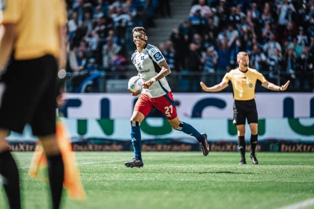 Soccer Men Season 2024 2025 2 Soccer Bundesliga 31 Matchday Hamburger SV vs Karlsruher SC 27 04 2025 Goal celebration Davie Selke 27, HSV after a converted penalty Hamburg Volksparkstadion Hamburg Germany