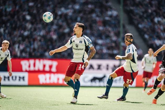 Soccer Men Season 2024 2025 2 Soccer Bundesliga 31 Matchday Hamburger SV vs Karlsruher SC 27 04 2025 Ludovit Reis 14, HSV Hamburg Volksparkstadion Hamburg Germany