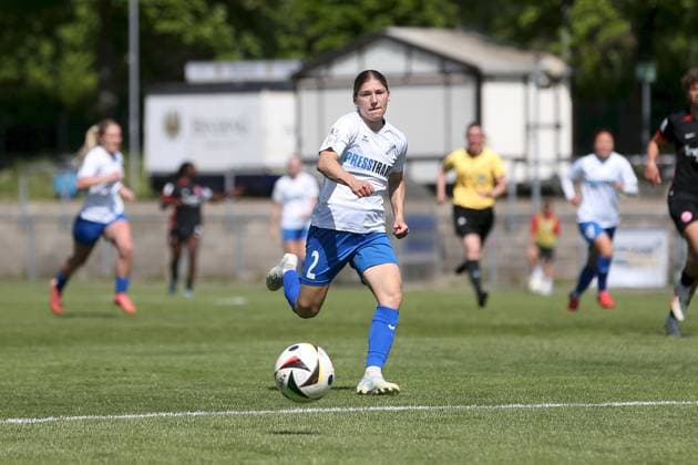 27 04 2025, Women, Soccer, Season 2024 2025, 2 Women Bundesliga, 23 Matchday Eintracht Frankfurt II SC Sand Sarah Klotz 2, SC Sand Frankfurt am Main Stadion am Brentanobad Hessen Germany