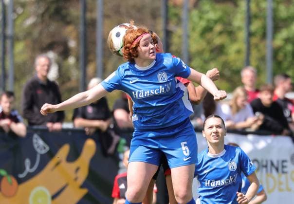 27 04 2025 Soccer Season 2024 2025 2 Women Soccer Bundesliga 23 Matchday 1 FC Nürnberg FCN Club Clubfrauen SV Meppen Sportfoto Zink DaMa xdaxmax Lena Maria Göppel Goeppel 5, SV Meppen Medina Desic 10, 1 FC Nürnberg FCN
