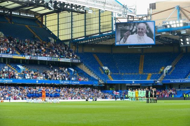 27th April 2025; Stamford Bridge, London, England: UEFA Womens Champions League Football, Semi Final, Second Leg, Chelsea versus Barcelona; A moment of silence before kick off in memory of Pope Francis  ActionPlus12779677 KatiexChan