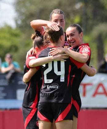 27 04 2025 Soccer Season 2024 2025 2 Women Soccer Bundesliga 23 Matchday 1 FC Nürnberg FCN Club Clubfrauen SV Meppen Sportfoto Zink DaMa xdaxmax Jubel Freude Torjubel nach Tor zum 2 0 Nastassja Lein 24, 1 FC Nürnberg FCN und Mannschaft Team jubelt freue sich Torschütze Nastassja Lein 24, 1 FC Nürnberg FCN