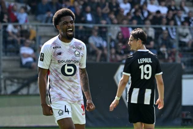 Angers SCO v LOSC Lille - Ligue 1 McDonald s 2024 2025 04 Alexsandro-Victor DE SOUZA RIBEIRO (losc) during the Ligue 1 McDonald s match between Angers and Lille at Stade Raymond Kopa on April 27, 2025 in Angers, France. Angers France  Copyright: xFEPx 776313174