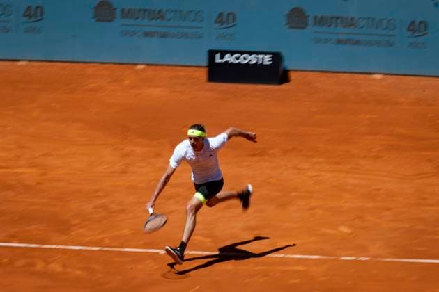 Mutua Madrid Open 2025 Alexander Zverev of Germany is seen running against Alejandro Davidovich Fokina of Spain in the Men s Singles Third Round match of the Mutua Madrid Open 2025 tournament celebrated at La Caja Magica on April 27, 2025 in Madrid, Spain. Madrid La Caja Magica Madrid Spain Copyright: xAlbertoxGardinx AGardin_20250427_Mutua_Madrid_Open_0314