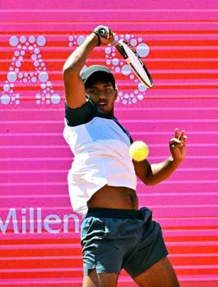 DHAMNE Manas IND Estoril Open 2025 ms1774 Estoril Open in Portugal, ATP 175, Pre Qualification 27 04 2025 The Indian Manas DHAMNE, India, had to play against the Portuguese Franciso ROCHA in the final relegation match of the pre-qualification Estoril Estoril Tenis Club Lisbon Portugal