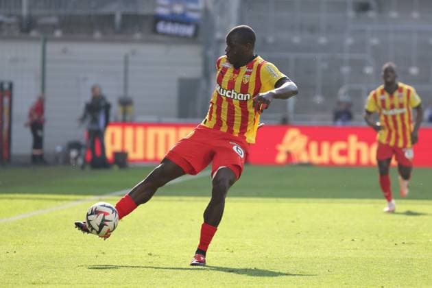 FOOTBALL : RC Lens vs AJ Auxerre - Ligue 1 - 27 04 2025 Malang SARR (RC Lens) lors du match RC Lens vs AJ Auxerre, Ligue 1, stade Bollaert-Delelis, le 27 avril 2025 - photo Laurent Sanson PsnewZ  Copyright: xLaurentxSANSONx xPsnewZx