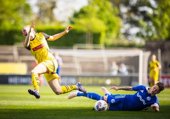 Dortmund, Germany 27th Apr 2025 Annika Enderle BVB SHARI NOFFKE S04 Borussia Dortmund BVB Women I FC Schalke 04 27 04 2025