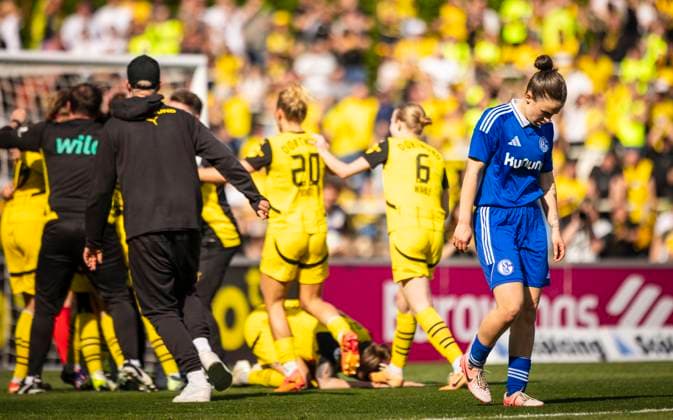 Dortmund, Germany 27th Apr 2025 Schalke player sad Borussia Dortmund BVB Women I FC Schalke 04 27 04 2025