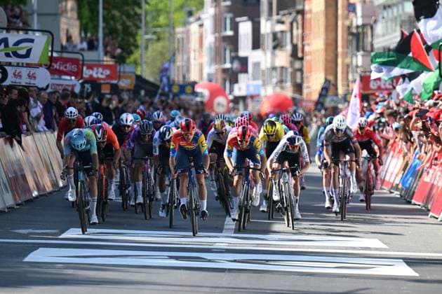 27-04-2025 Liege - Bastogne - Liege; 2025, Xds - Astana; 2025, Lidl - Trek; Velasco, Simone; Nys, Thibau; Liegi; 