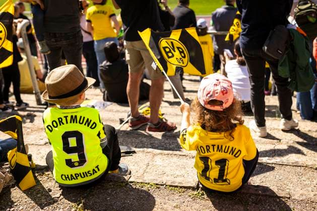 Dortmund, Germany 27th Apr 2025 BVB Fans Borussia Dortmund BVB Women I FC Schalke 04 27 04 2025