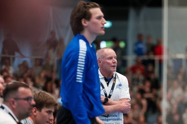 27.04.2025, 2. Handball Bundesliga, 29. Spieltag, TuSEM Essen - Dessau-Rosslauer HV, Trainer Uwe Jungandreas, Essen Am Hallo NRW Deutschland xRHR-FOTO DEx *** 27 04 2025, 2 Handball Bundesliga, Matchday 29, TuSEM Essen Dessau Rosslauer HV, Coach Uwe Jungandreas, Essen Am Hallo NRW Germany xRHR PHOTO DEx Copyright: DennisxEwert RHR-FOTOx RHR-FOTO DE