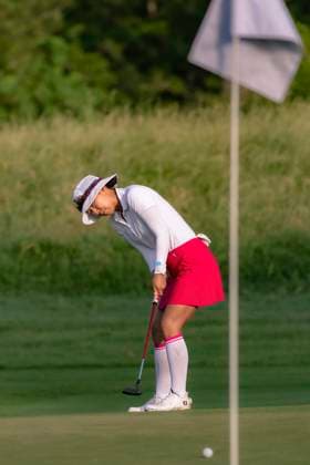 April 27, 2025, The Woodlands, Texas, USA: JENNY SHIN (KOR) putts for par on the 2nd hole during the final round of the 2025 Chevron Championship at The Club at Carlton Woods in The Woodlands, Texas, on Sunday, April 27, 2025. The Woodlands USA - ZUMAp213 20250427_znp_p213_020 Copyright: xLynnxPenningtonx