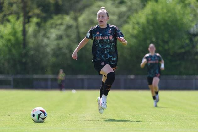 Aschheim, Germany, April 27th, 2025: Laura Gloning (27 FC Bayern Munich II) during the 2. Frauen-Bundesliga match between FC Bayern Munich II and SG 99 Andernach at Sportpark Aschheim, Germany. (Sven Beyrich SPP) Copyright: xSvenxBeyrich SPPx spp-en-SvBe-20250427-D4S_0022