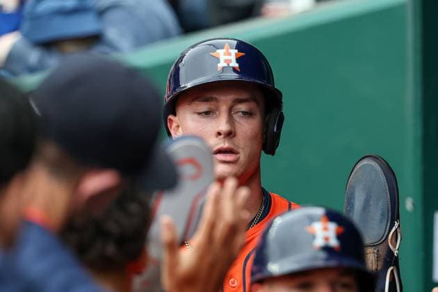 MLB, Baseball Herren, USA 2025: Astros Vs Royals APR 27 April 27, 2025: Houston Astros left fielder Zach Dezenzo (9) celebrates scoring a run with teammates on a two RBI double by Houston Astros shortstop Jeremy Pena (3) during the sixth inning at Kauffman Stadium in Kansas City, MO. David Smith CSM (Credit Image: Â David Smith Cal Media) Kansas City Mo United States of America EDITORIAL USE ONLY Copyright: xx ZUMA-20250427_zma_c04_090.jpg DavidxSmithx csmphotothree379373