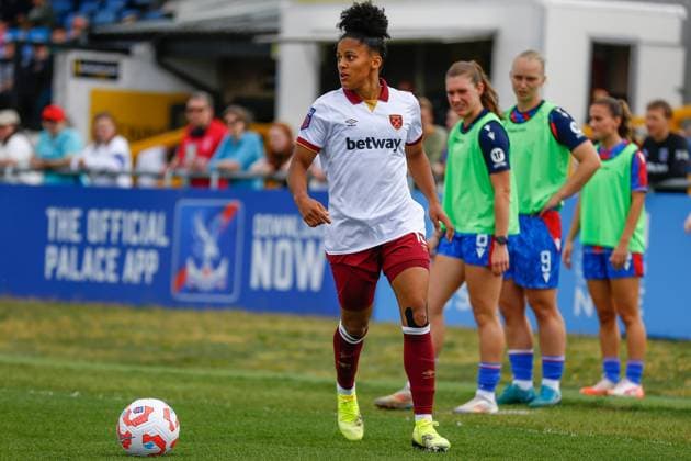 VBS Community Stadium, England, April 27 2025: Shekiera Martinez (19 West Ham) during the Womens Super League game between Crystal Palace women and West Ham women, at VBS Community Stadium in Sutton, England. (Neil Holmes Photographic SPP) Copyright: xNeilxHolmesxPhotographicx xSPPx spp-en-NeHoPh-26