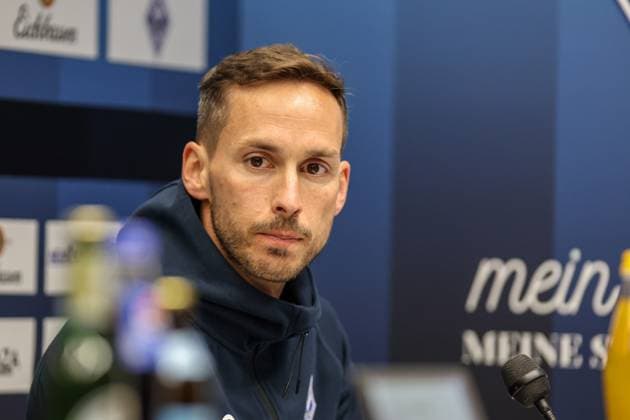 Dominik Glawogger SV Waldhof Mannheim, coach at SV Waldhof Mannheim VfB Stuttgart II on 27 04 25 at Carl Benz Stadium, Mannheim xamx Photo Alfio Marino Copyright: PIX-Sportfotos