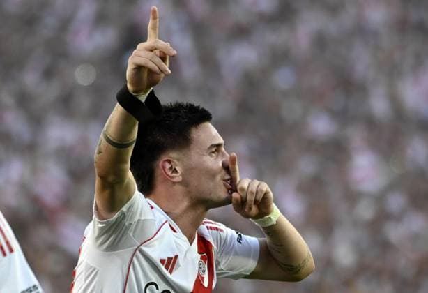 RIVER VS BOCA Date 15 Apertura Tournament Argentine Professional League 27 4 2025 Copyright: xxx